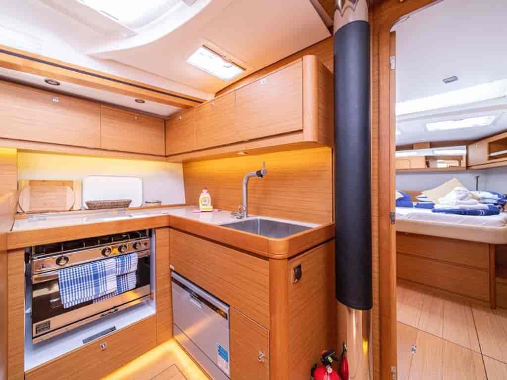 Boat picture 3