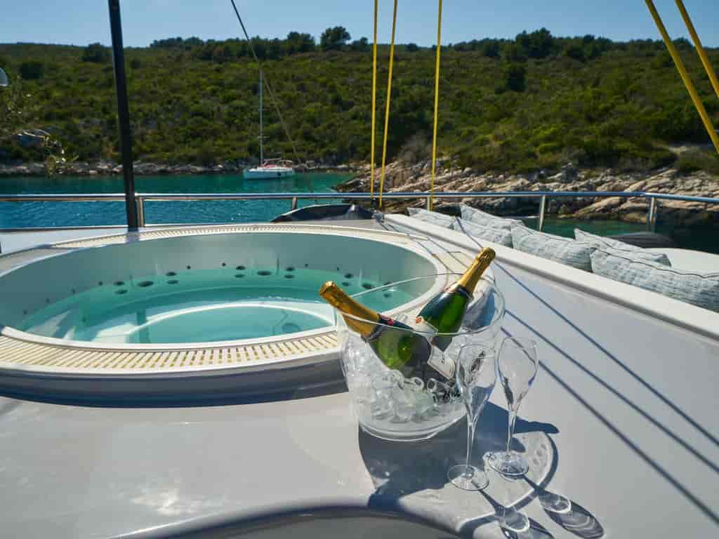 Boat picture 30