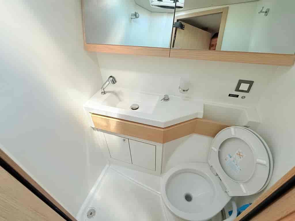Boat picture 9