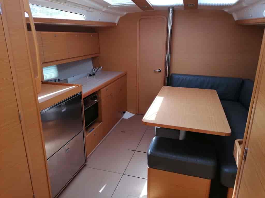 Boat picture 9