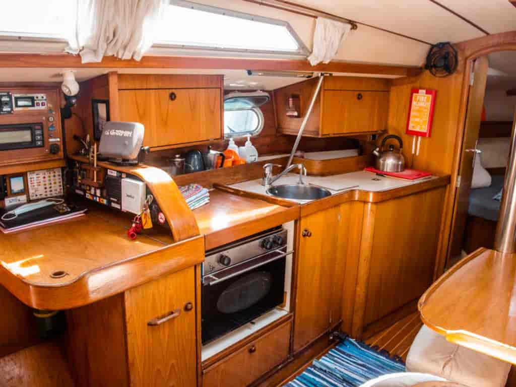 Boat picture 16