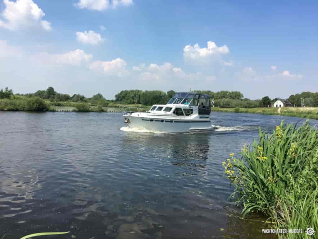 Boat picture 17