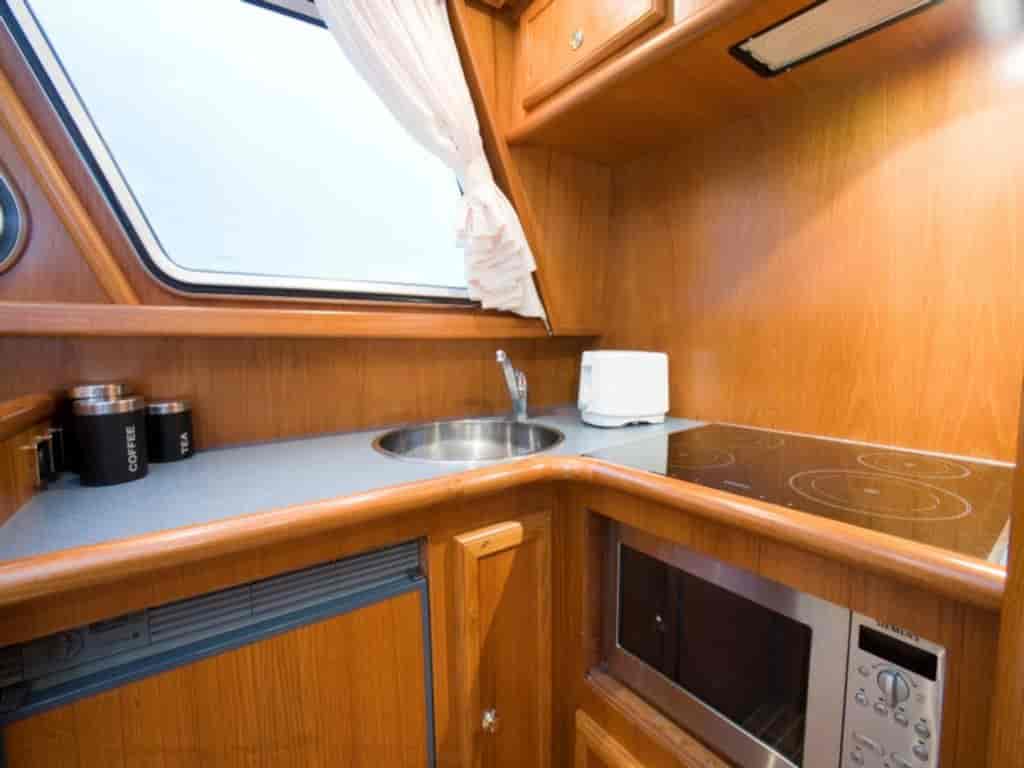 Boat picture 7
