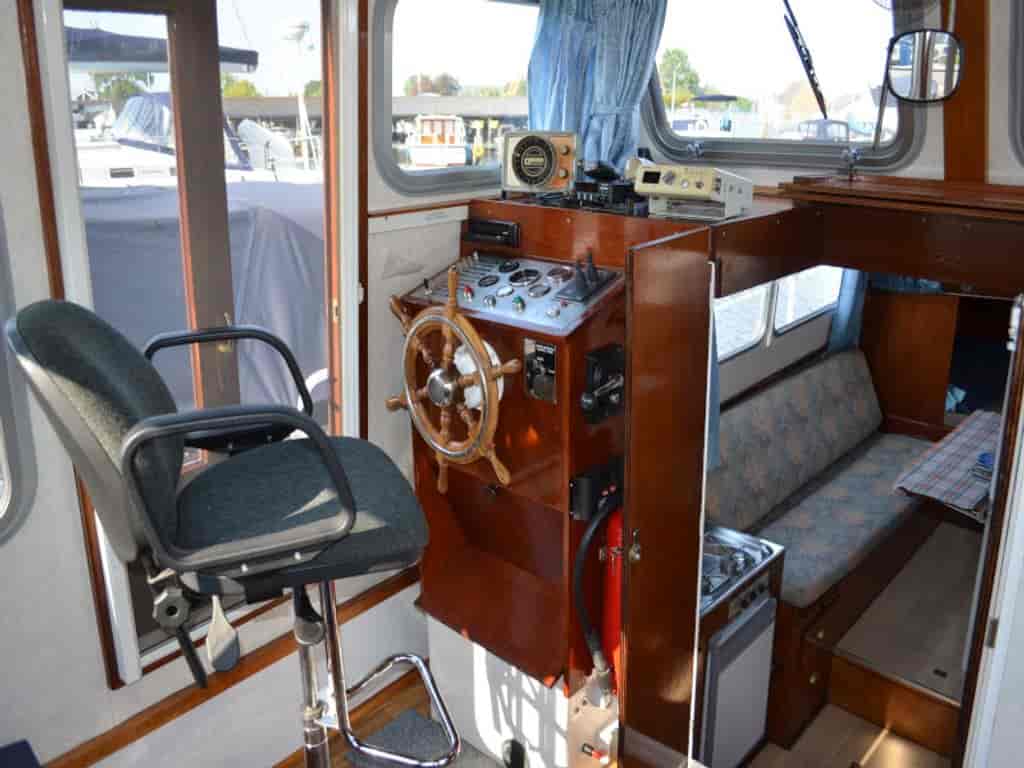 Boat picture 9