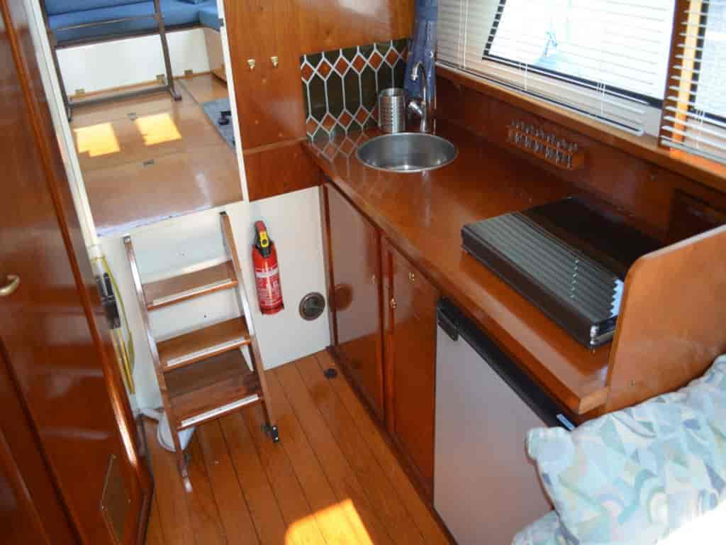 Boat picture 9