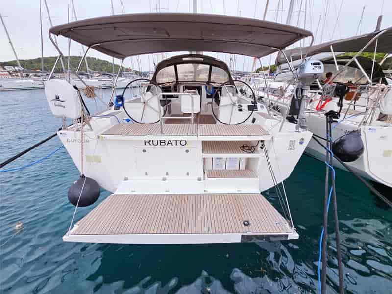 Photo of Rubato, image 1 of 5