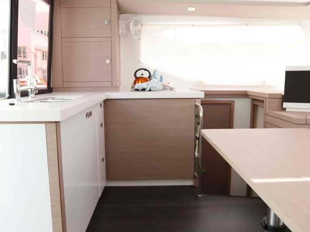 Boat picture 18