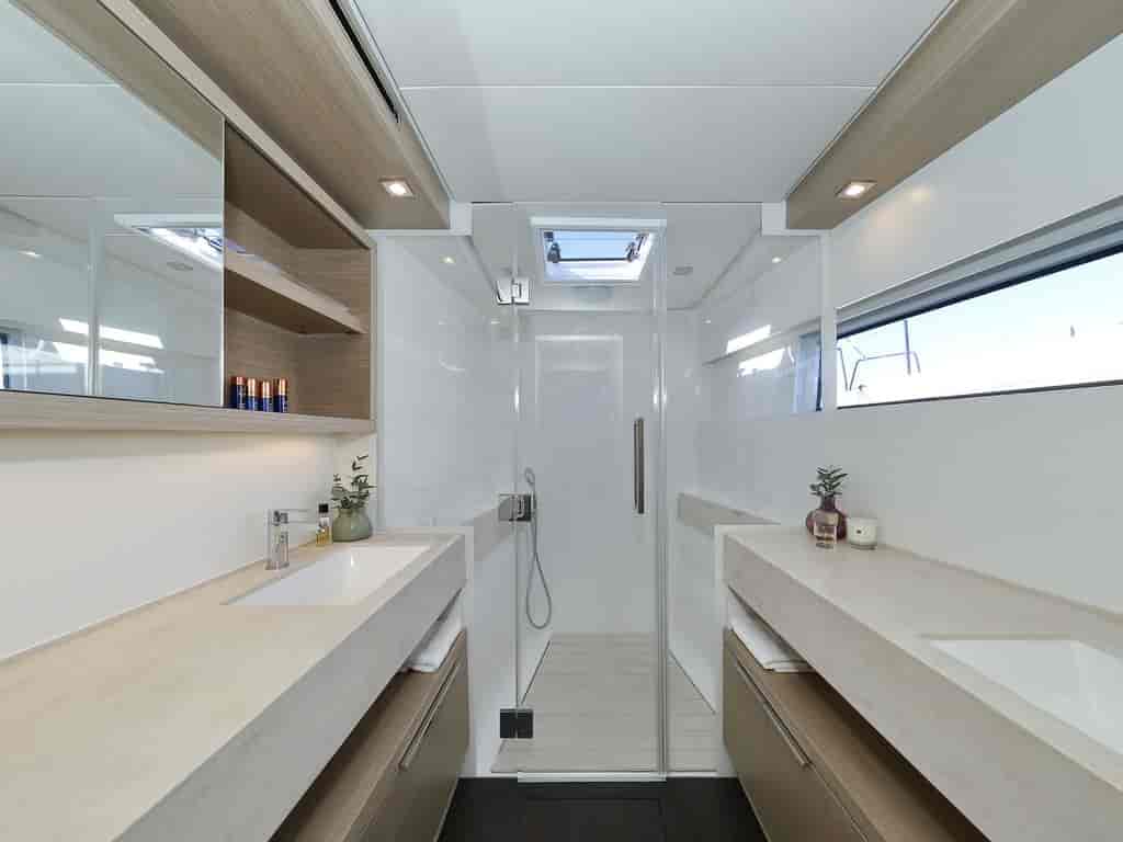 Boat picture 17