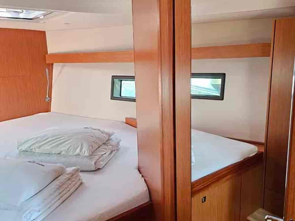 Boat picture 9