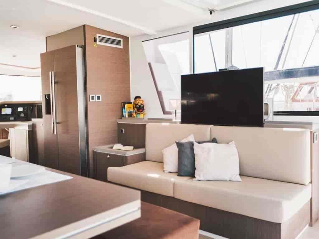 Boat picture 9