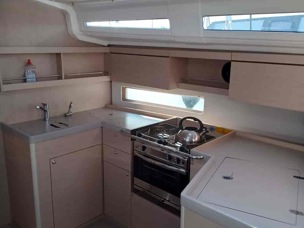 Boat picture 9