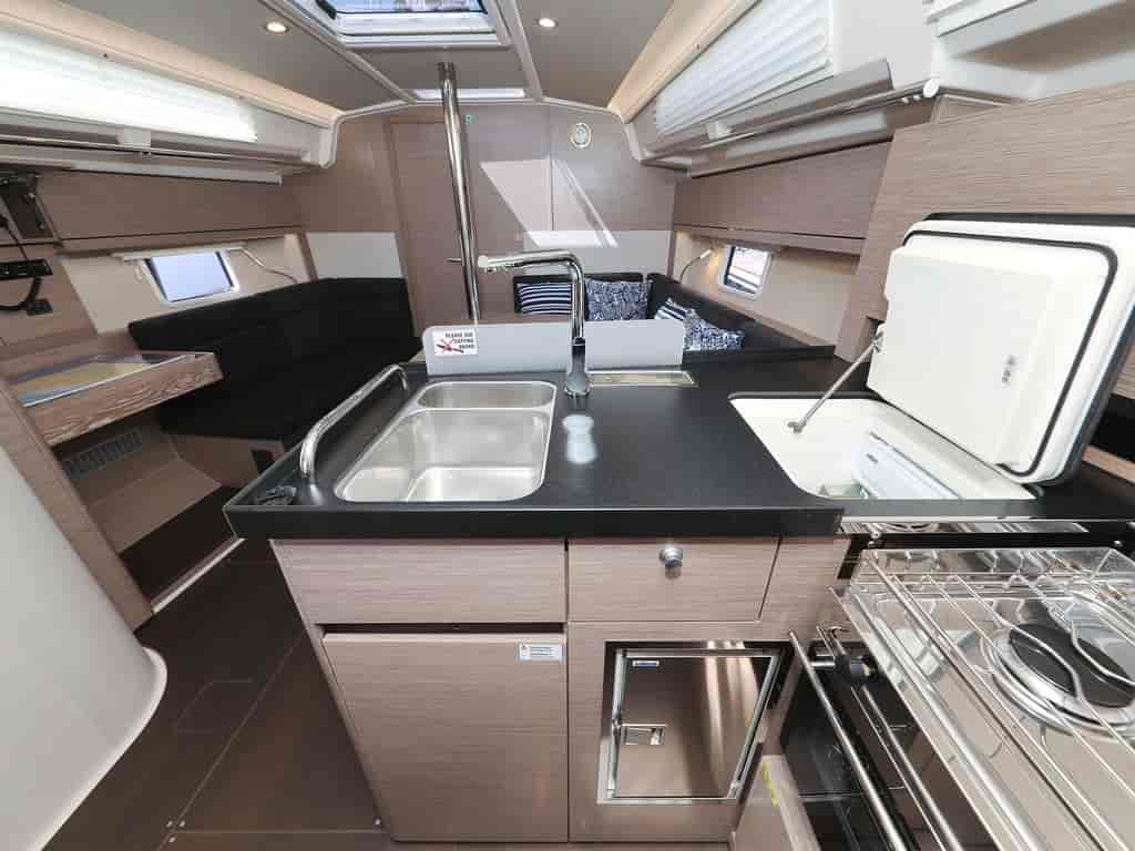 Boat picture 12