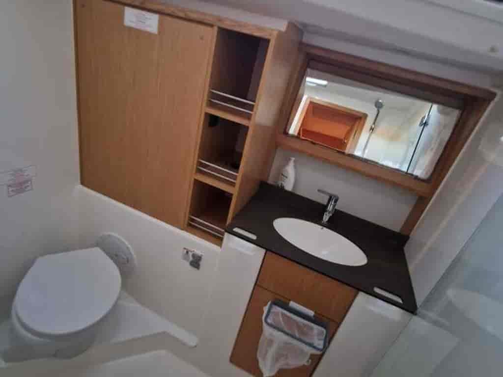 Boat picture 17