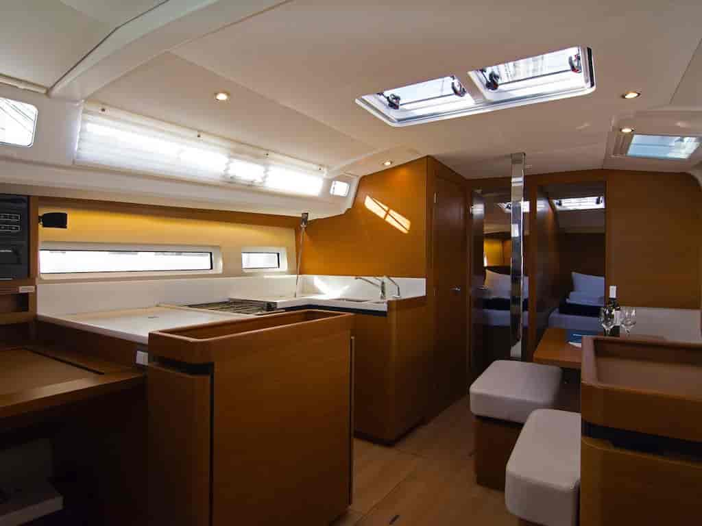 Boat picture 12