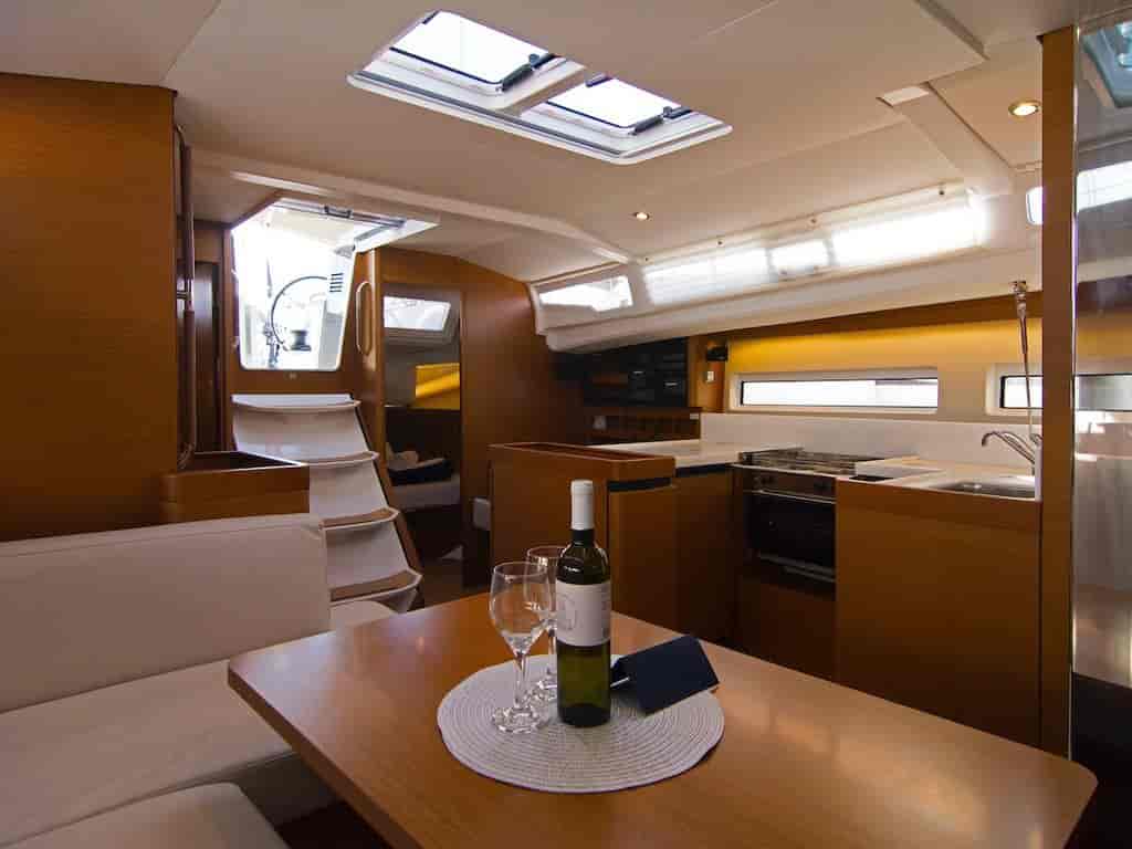 Boat picture 9