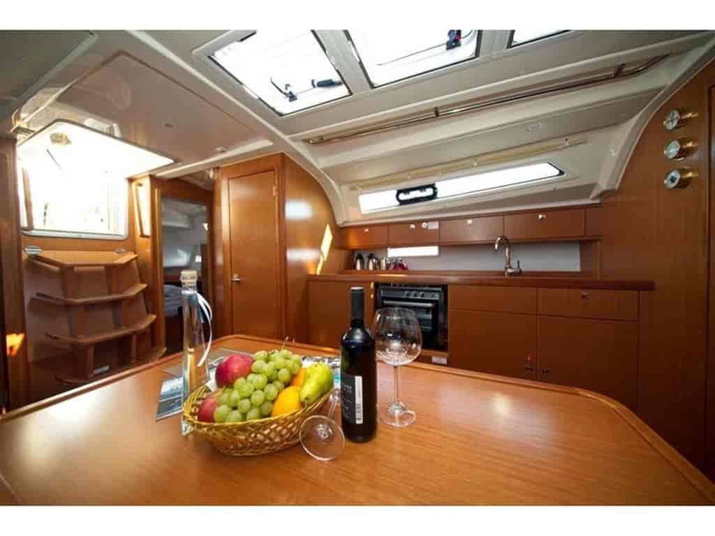 Boat picture 14