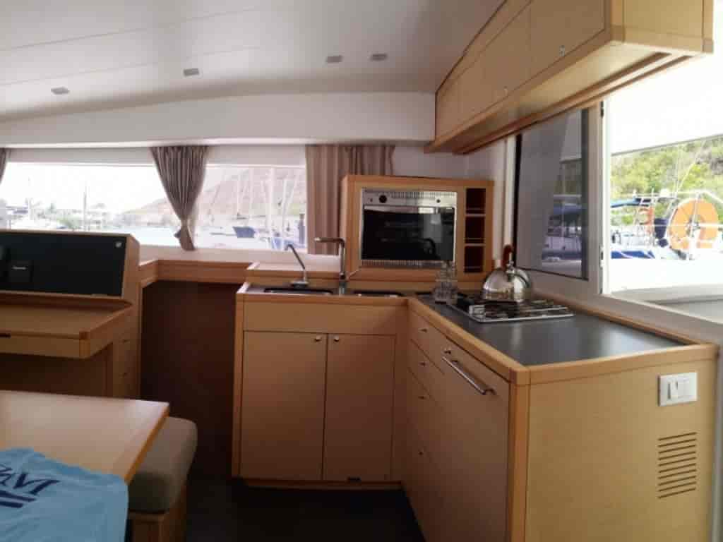 Boat picture 16