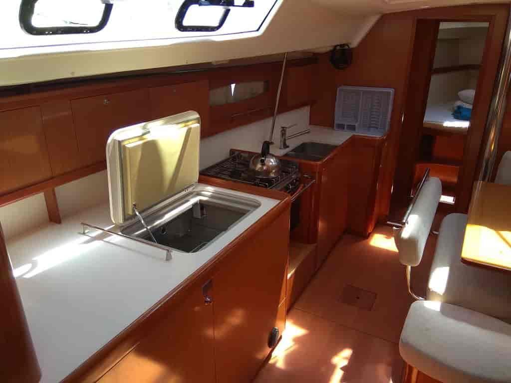 Boat picture 7