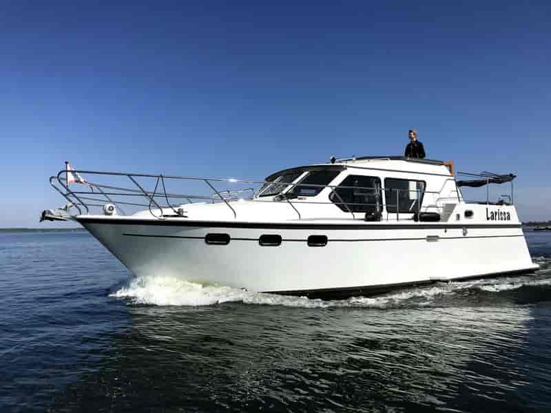Boat picture 1