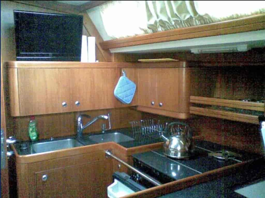 Boat picture 14