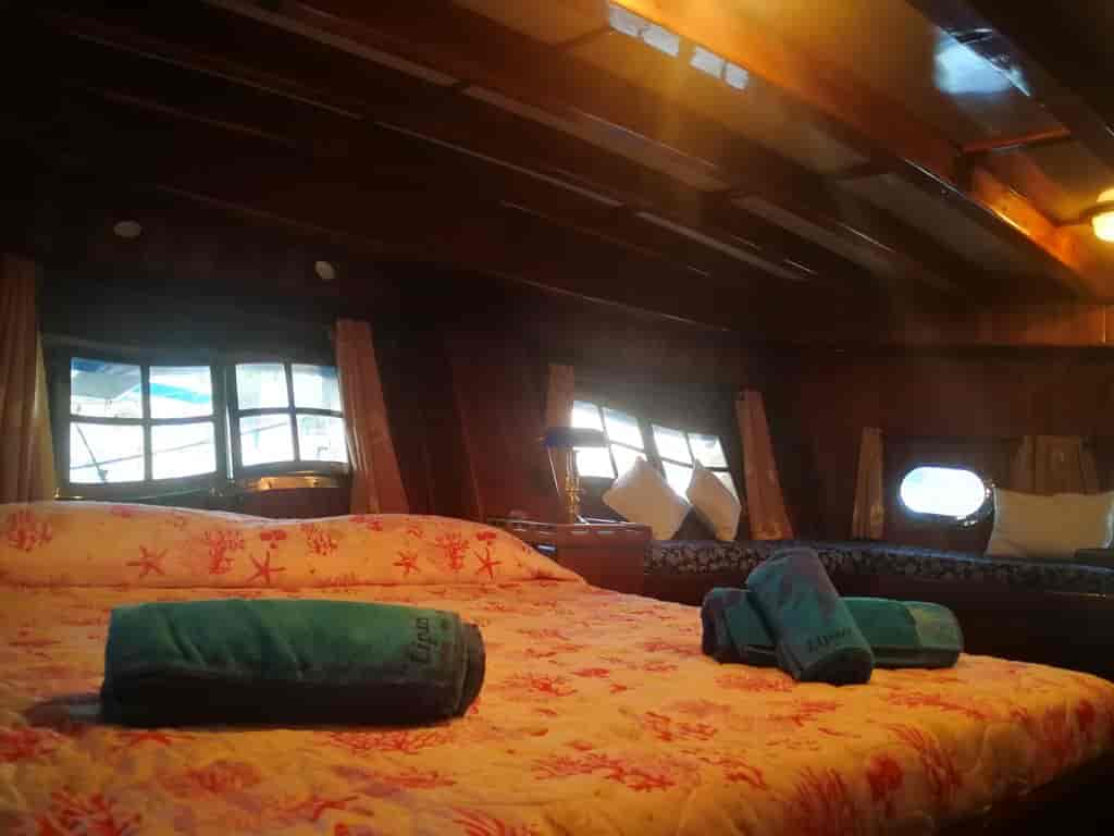 Boat picture 9