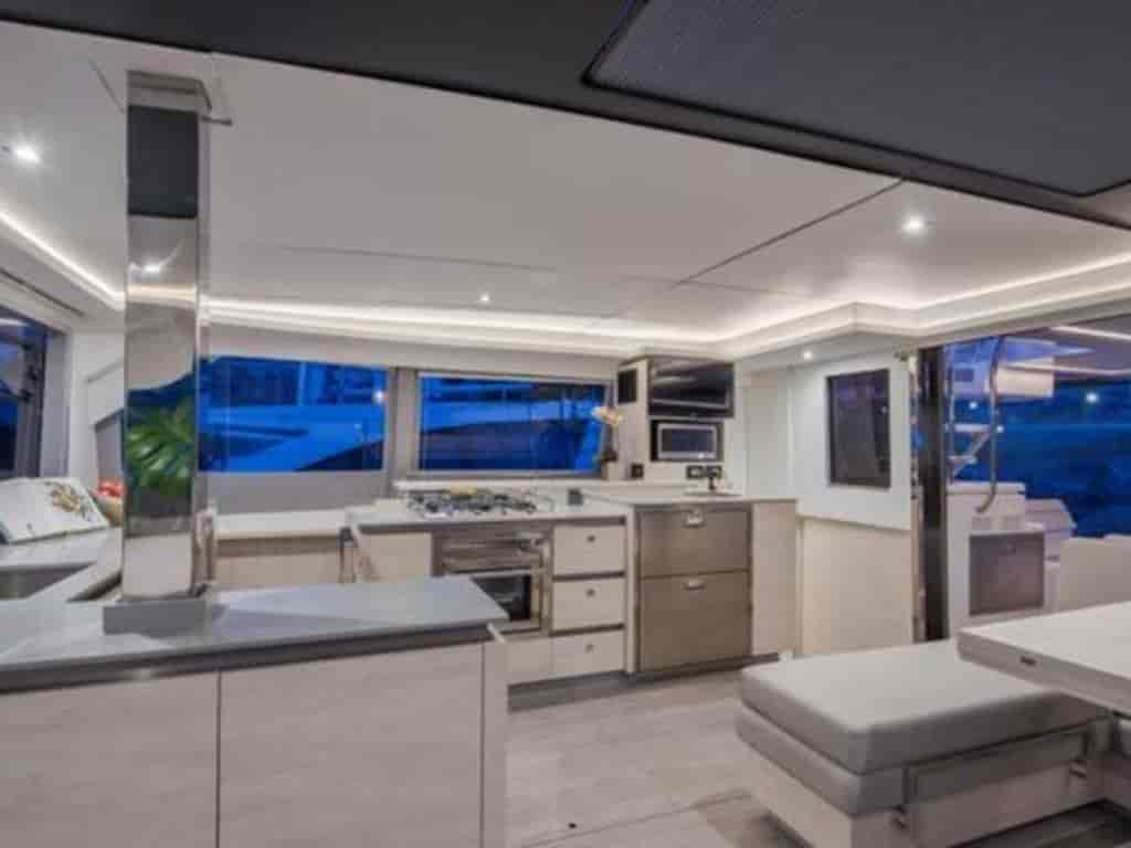 Boat picture 12