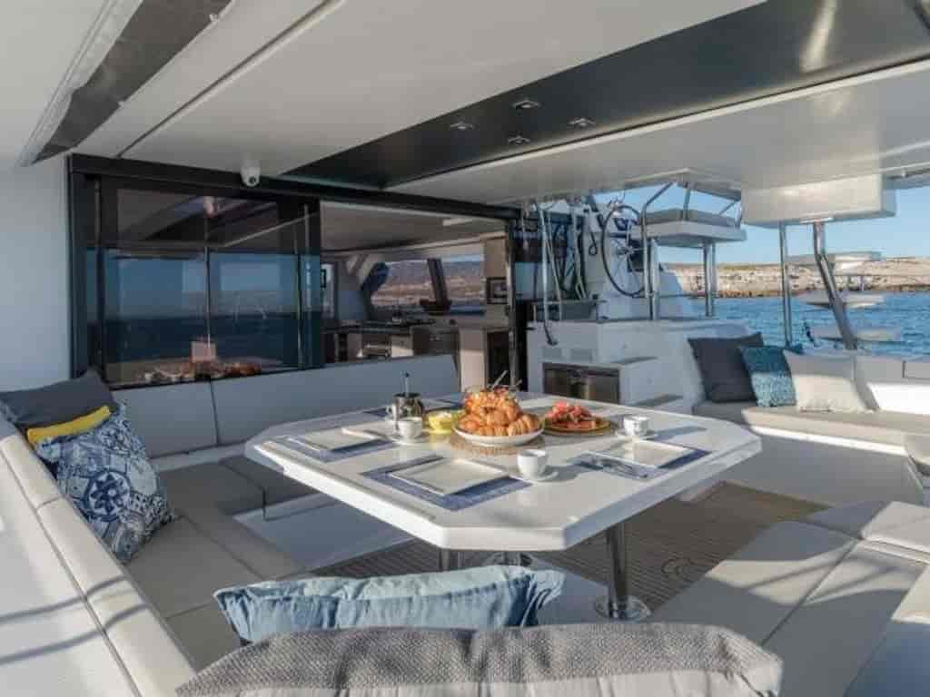 Boat picture 9