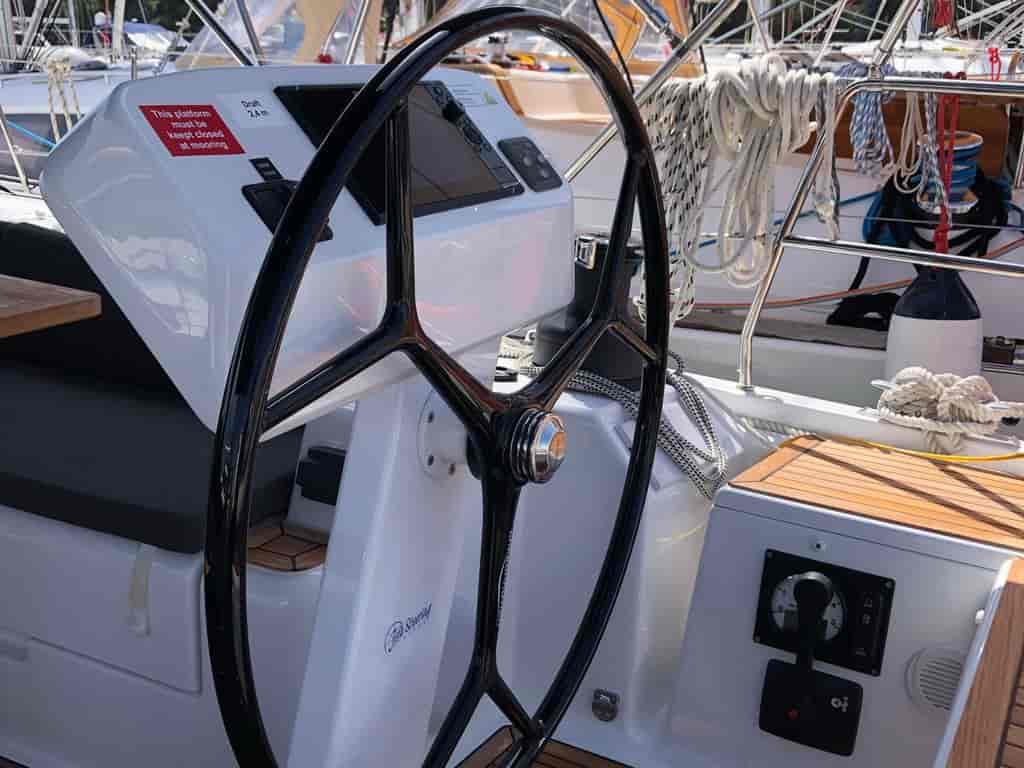 Boat picture 9