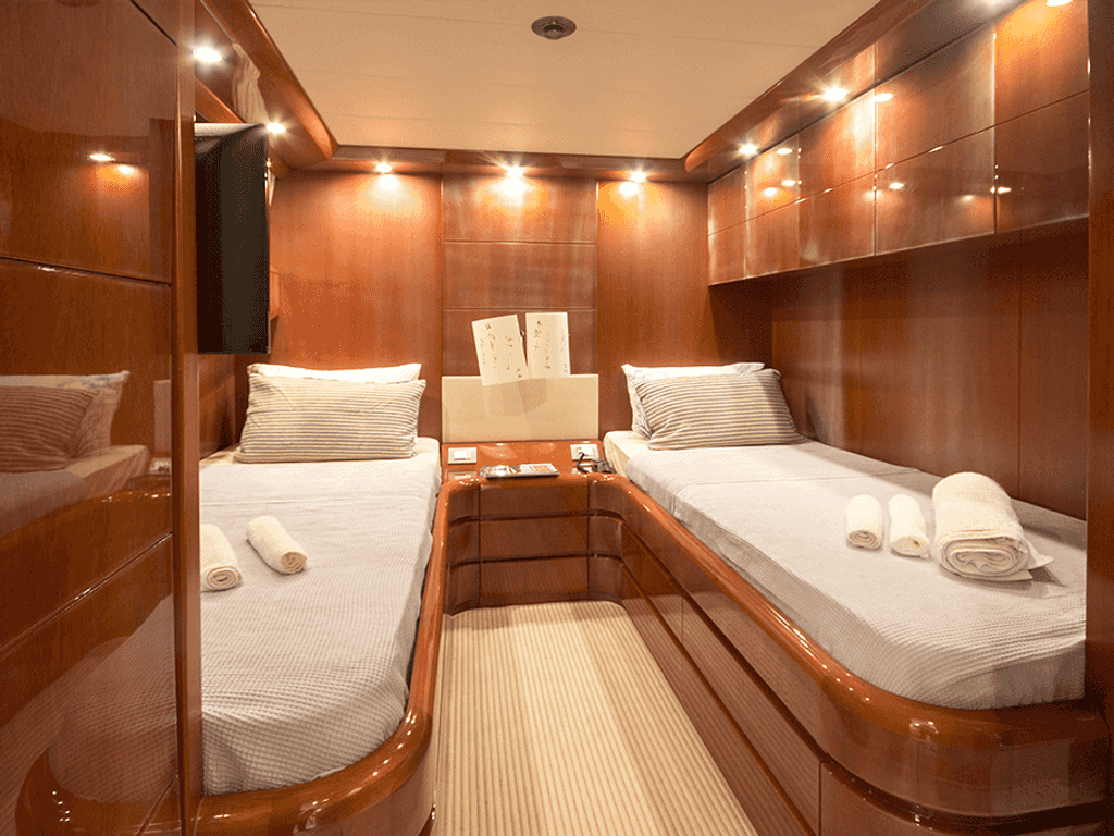 Boat picture 13