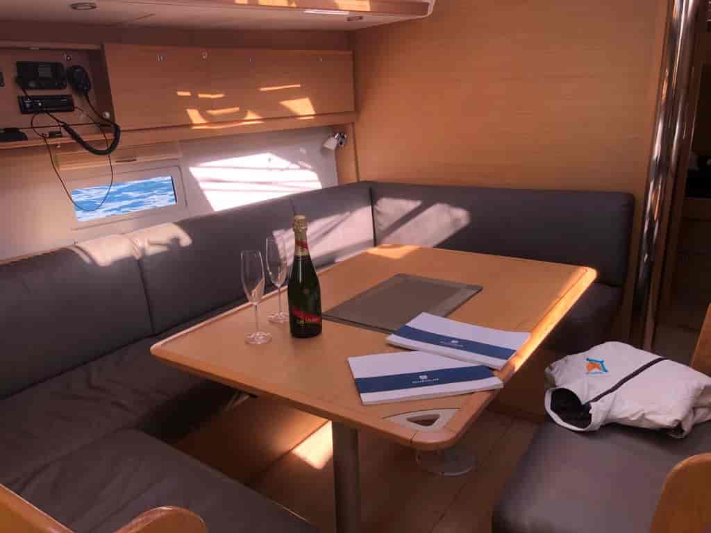 Boat picture 9