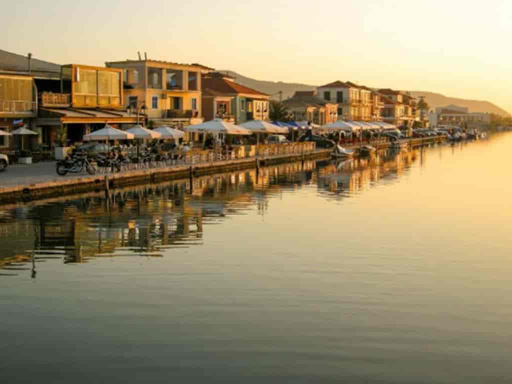 Boat picture 9