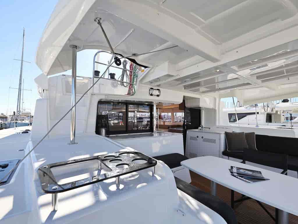 Boat picture 14