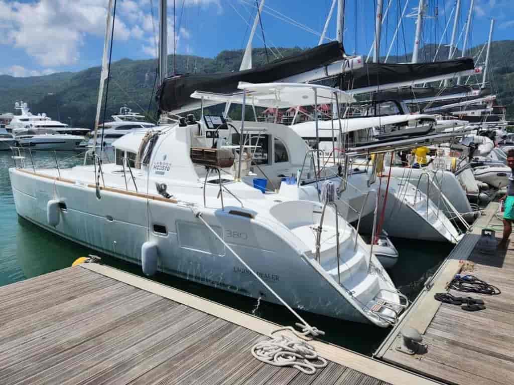 Boat picture 17