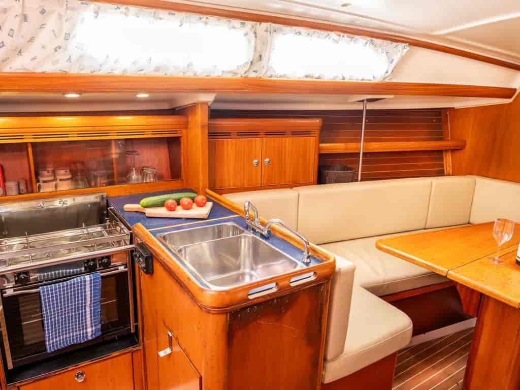 Boat picture 12