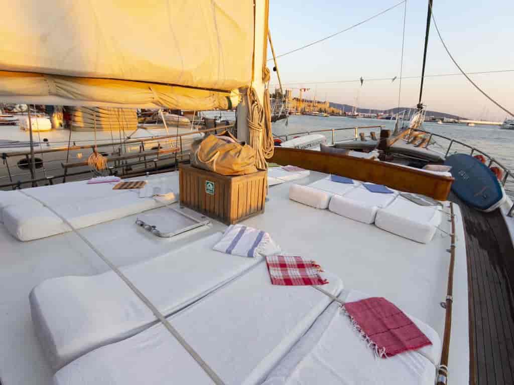 Boat picture 17