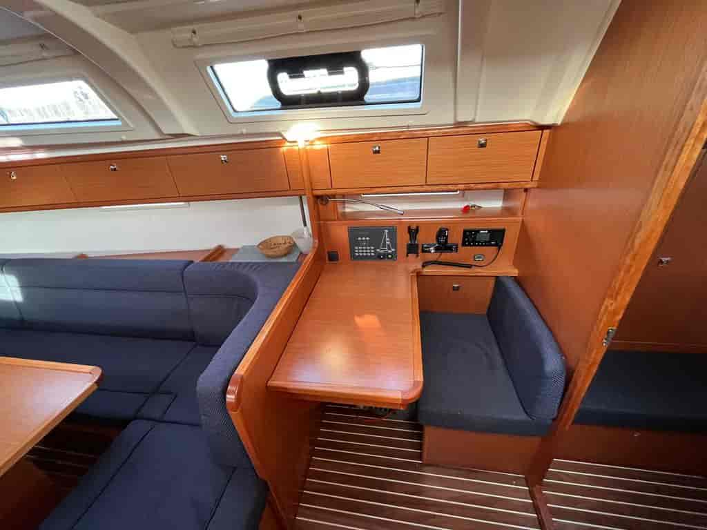 Boat picture 9