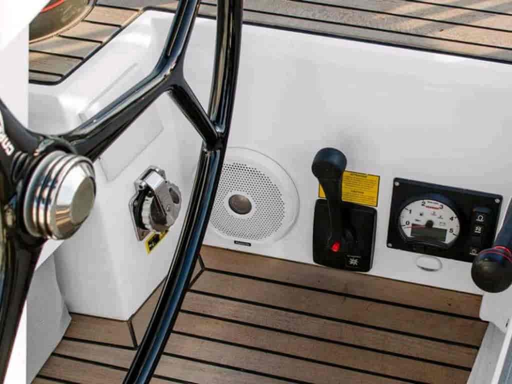 Boat picture 4