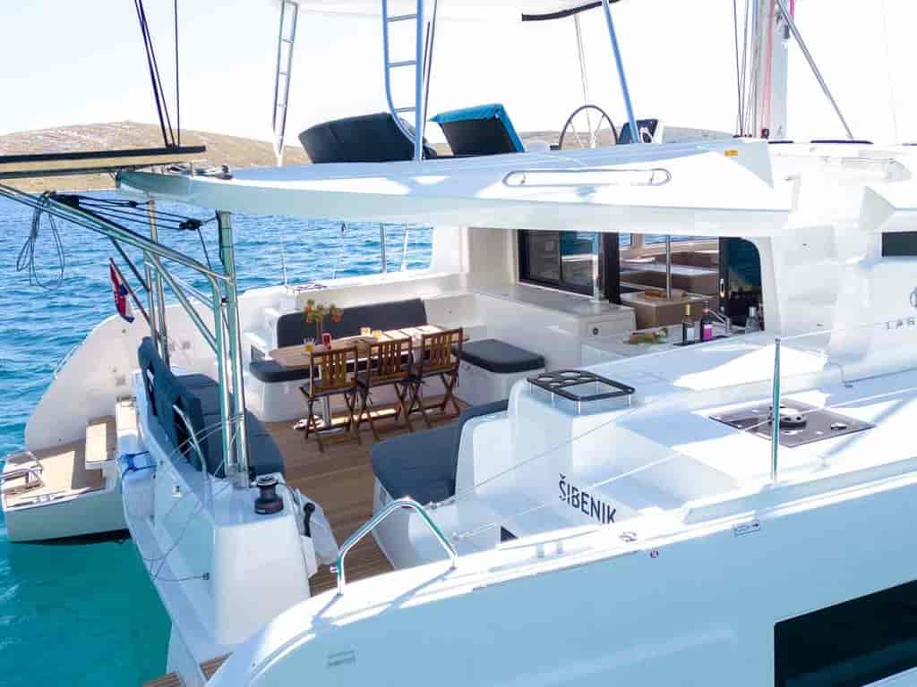 Boat picture 9