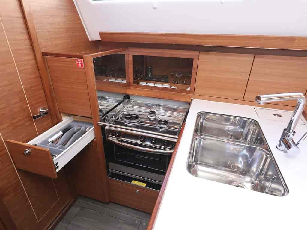 Boat picture 12