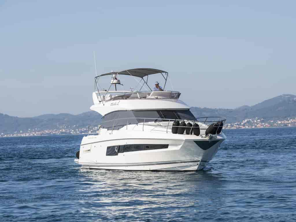 Boat picture 13