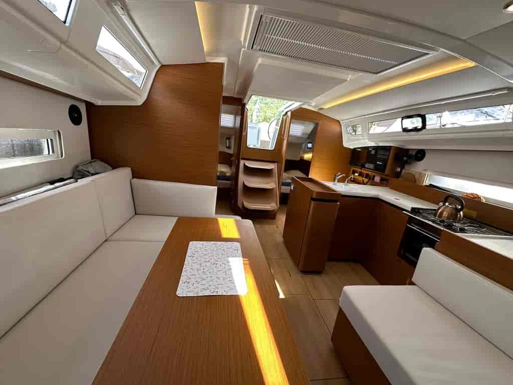 Boat picture 16
