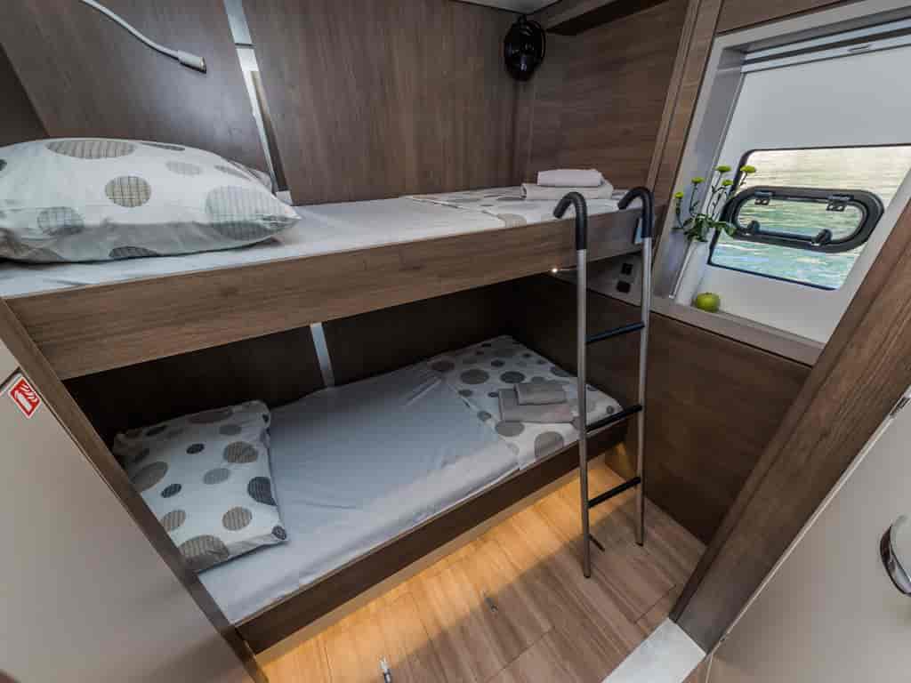 Boat picture 25