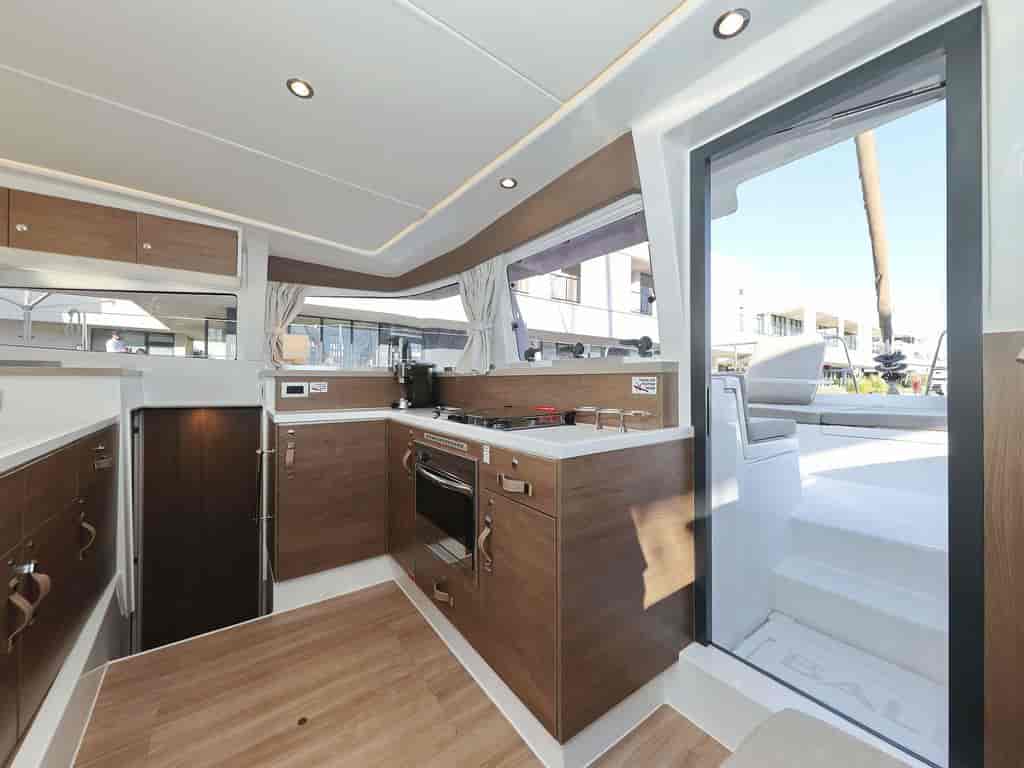 Boat picture 14
