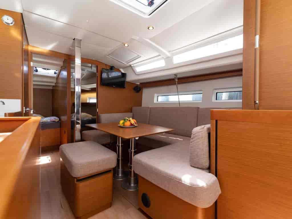 Boat picture 9