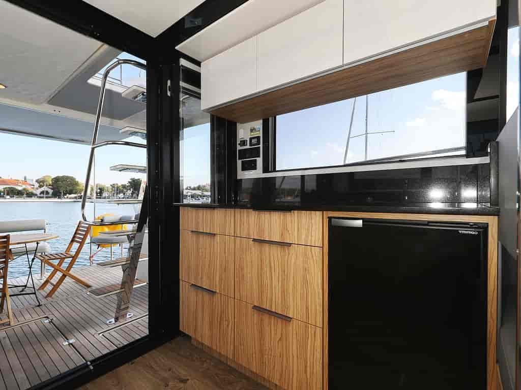 Boat picture 16