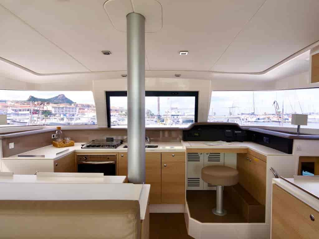 Boat picture 18