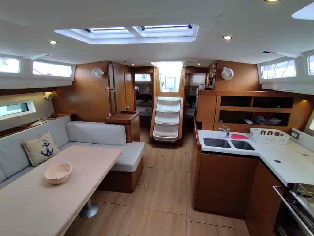 Boat picture 9