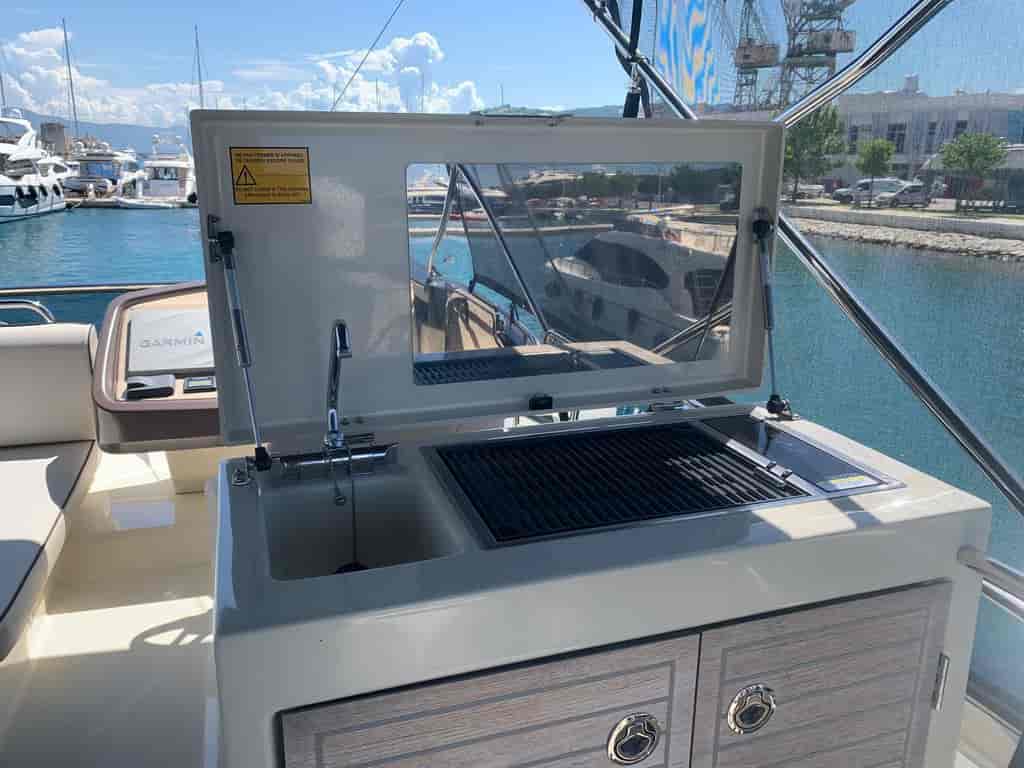 Boat picture 13