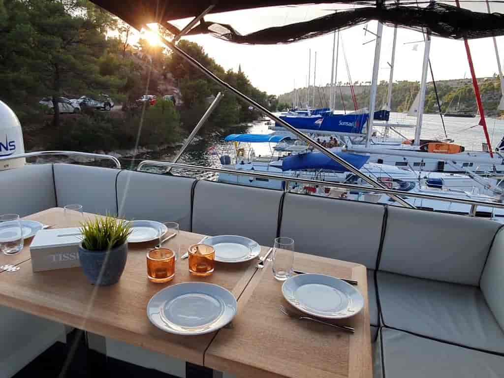 Boat picture 16
