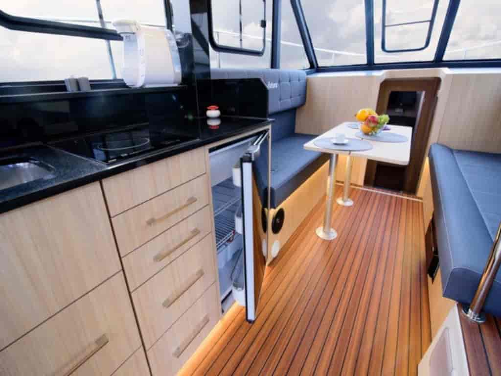 Boat picture 15